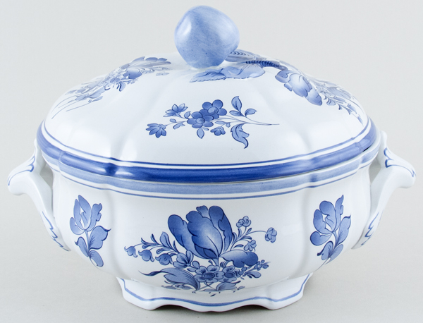 Vegetable Dish with Cover c1992